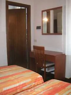 Sant Agostino Rooms Milan Italy
